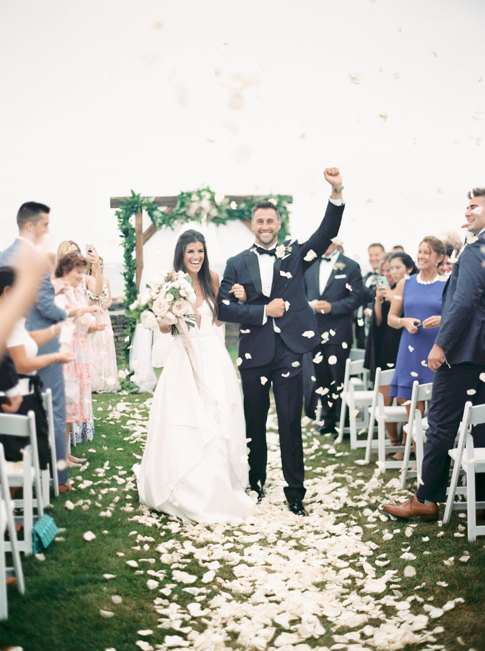 How Much Does a Wedding Actually Cost?